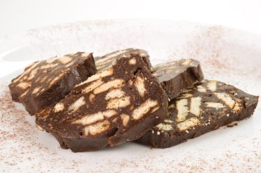Salame al cioccolato con cacao